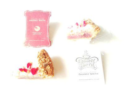 母の日限定・神降臨 MOTHRS DAY(母の日限定)ローズアップルパイ(さくら仕立て?ローズあん)@GRANNY SMITH(グラニースミス)