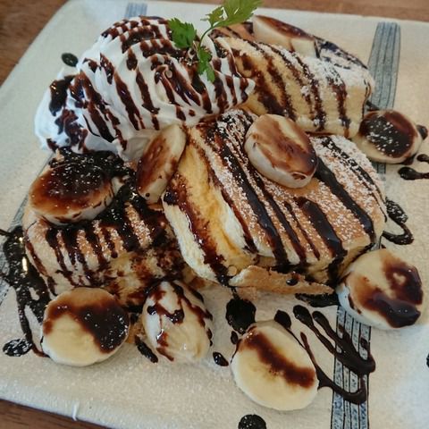 【スイーツ】カフェ★ふわっ!しゅわっ!チョコバナナパンケーキ♪
