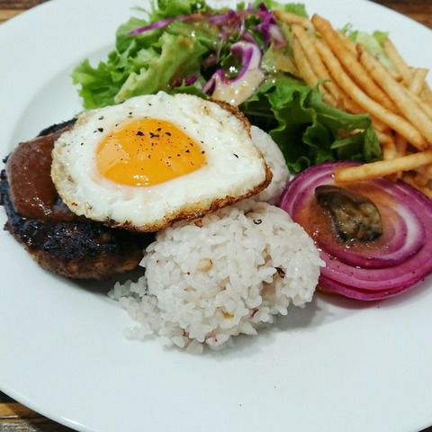 【外食×パンケーキ】アロハ~なカフェレストラン★ランチ&デザート♪