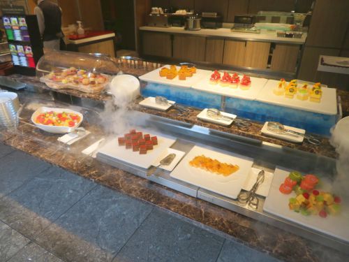 ミレニアム三井ガーデンホテル東京 「Buffet & Cafe GINZA SAI」 スイーツバイキング