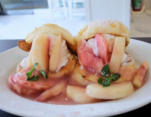 【名古屋】Light Cafe ライトカフェ栄店 桃のパンケーキ