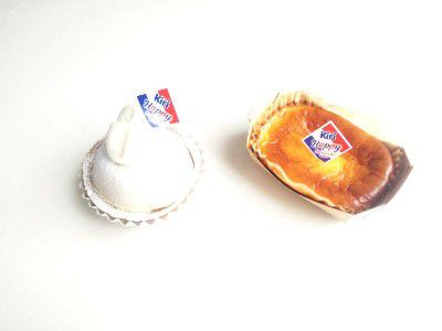 KIRI CREAM CHEESE(キリ・クリームチーズ)監修~ベイクドチーズケーキ(フランス産クリームチーズ使用)&
チーズティータルト~