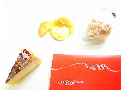 SANDWICH WEEK!!~白いチーズパン(博多明太子)&名古屋味噌カツフォカッチャ&熊本県産和栗のダブルクリームモンブランサンド~