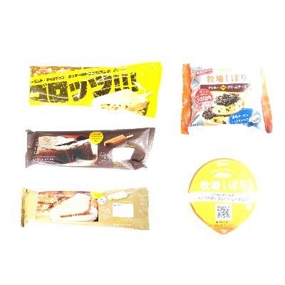 CHEESE WEEK 2018(チーズ好きのための)×ICE CREAM WEEK!!(アイスクリーム部)・4種のチーズのベイクドチーズケーキバー@Châteraisé