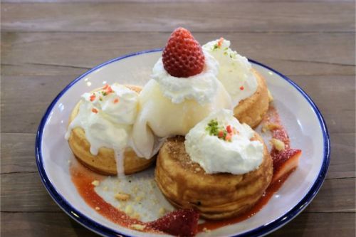 【池袋】DIORAMA CAFE(ジオラマカフェ) もちモチパンケーキ shiro
