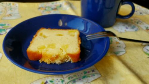 パイナップルココナッツケーキ