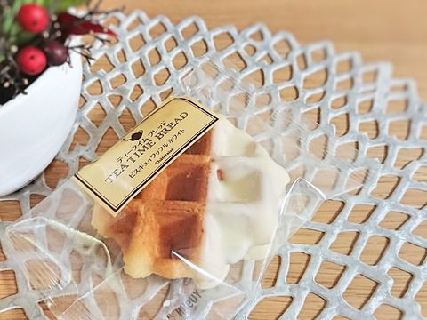 【シャトレーゼ】ティータイムブレッド★ビスキュイワッフルホワイト♪