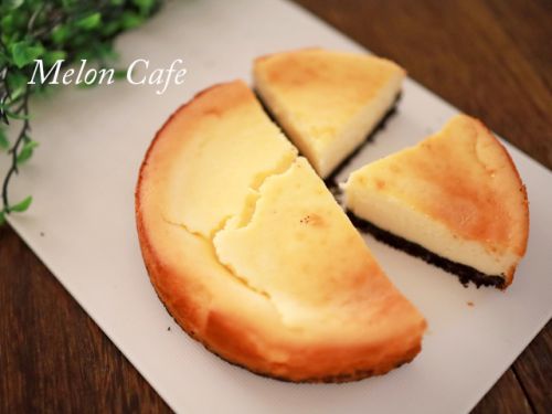 ヨーグルトチーズケーキ☆生クリーム不要で作ってみました、あちこち簡単ふわっとレシピ♪