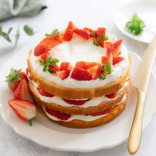 春の通信講座♡1品目「苺のネイキッドケーキ」