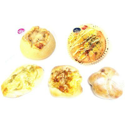PUDDING WEEK!!(プリン大収穫)~プリンみたいな頂~キャラメル・ナッツ&パン・オ・ラザニア
北海道ポテトのバジルソース仕立て