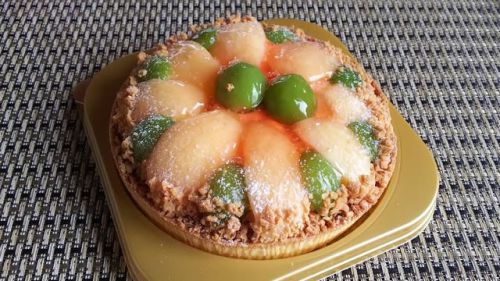 ルタオ 期間限定 桃のタルト