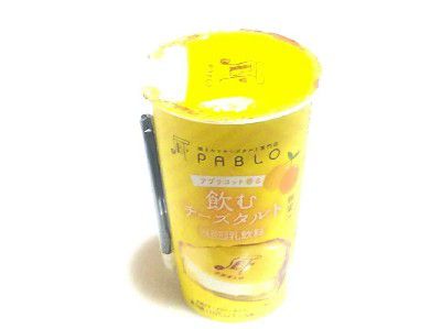 PUDDING WEEK!!(プリン大収穫)×CHEESE WEEK 2018(チーズ好きのための)~飲むチーズタルト(アプリコット仕立て)&ミチプー(ミッチリプリン)@PABLO(パブロ)