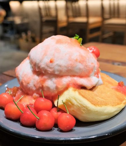 【東京 池袋】ESPRESSO D WORKS エスプレッソディーワークス池袋 佐藤錦のさくらんぼパンケーキ