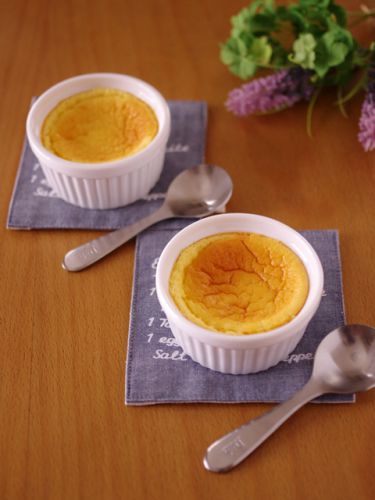 簡単濃厚材料3つ☆本格スフレチーズケーキ、クックパッドニュースに掲載ありがとうございます