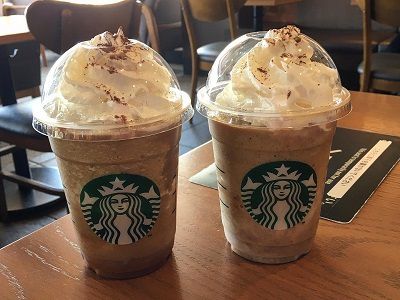 コーヒー&ティー ティラミス フラペチーノとバターロール