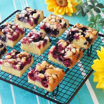 ブルーベリーのクランブルケーキ