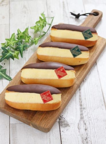 エクレアみたいなマリトッツォ