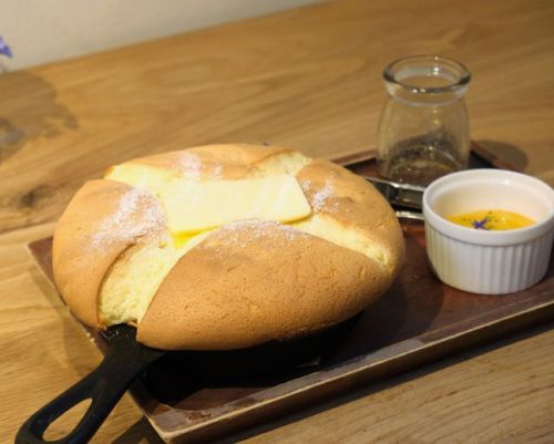 【東京 ひばりが丘】COMMA,COFFEE コンマコーヒー カステラパンケーキ