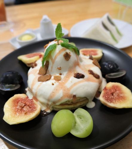 【東京 赤坂】ホットケーキパーラーフルフル Fru-Full イチジクのマスカルポーネホットケーキ