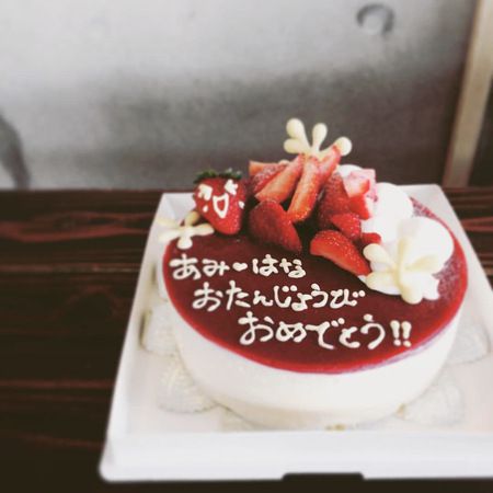 *『ラズベリーレアチーズケーキ』空席のご案内