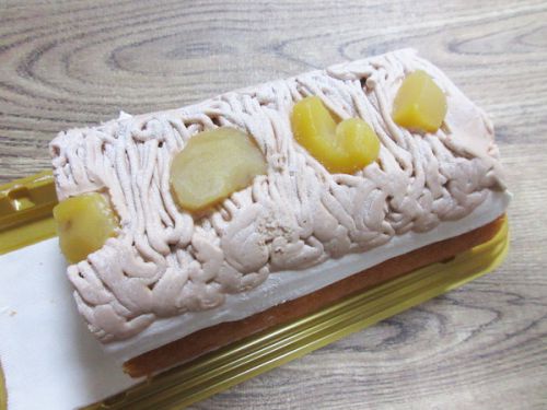 【モンテール】クリスマスロールケーキ・マロン