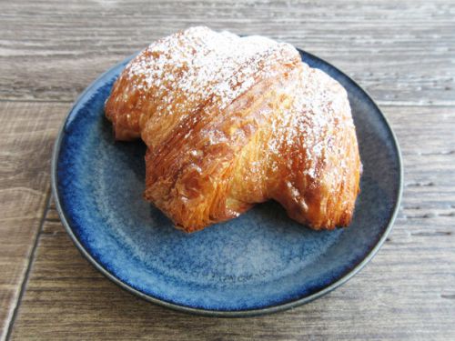 【パンの店 カッタン】クロワッサンショコラ
