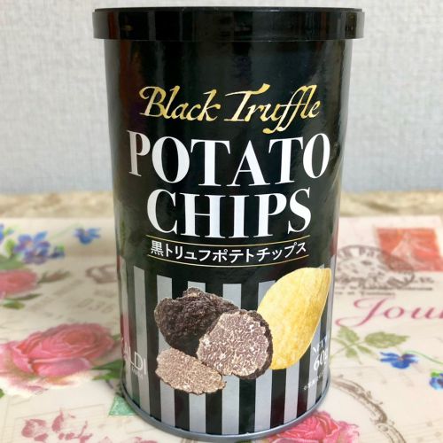 バズり商品!カルディ 黒トリュフポテトチップス