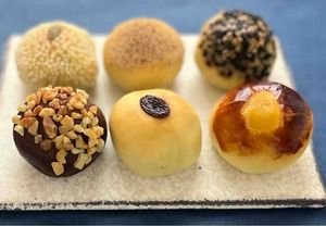 第2967回 餡焚き屋中井の『ちびころまんじゅう』と『レモンケーキ』