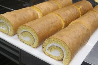 ロールケーキ★あります