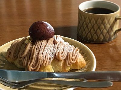 今日のクロワッサンとモンブランクロワッサン♪